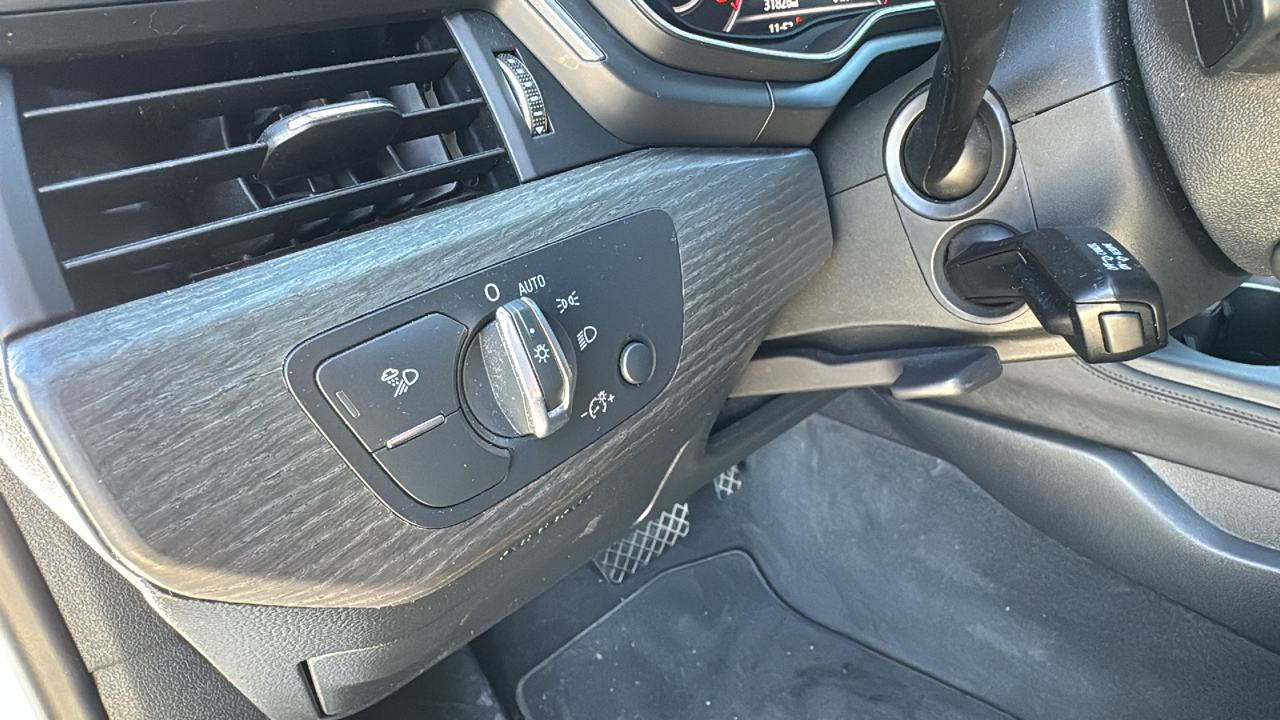 2019 Audi A5 Cabriolet Premium Plus 29