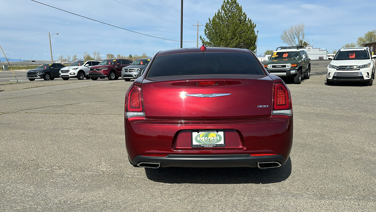 2019 Chrysler 300 Touring 4