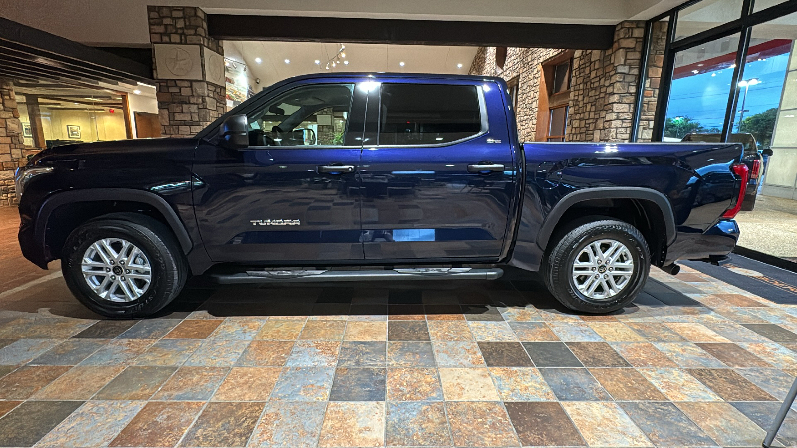 2023 Toyota Tundra SR5 4