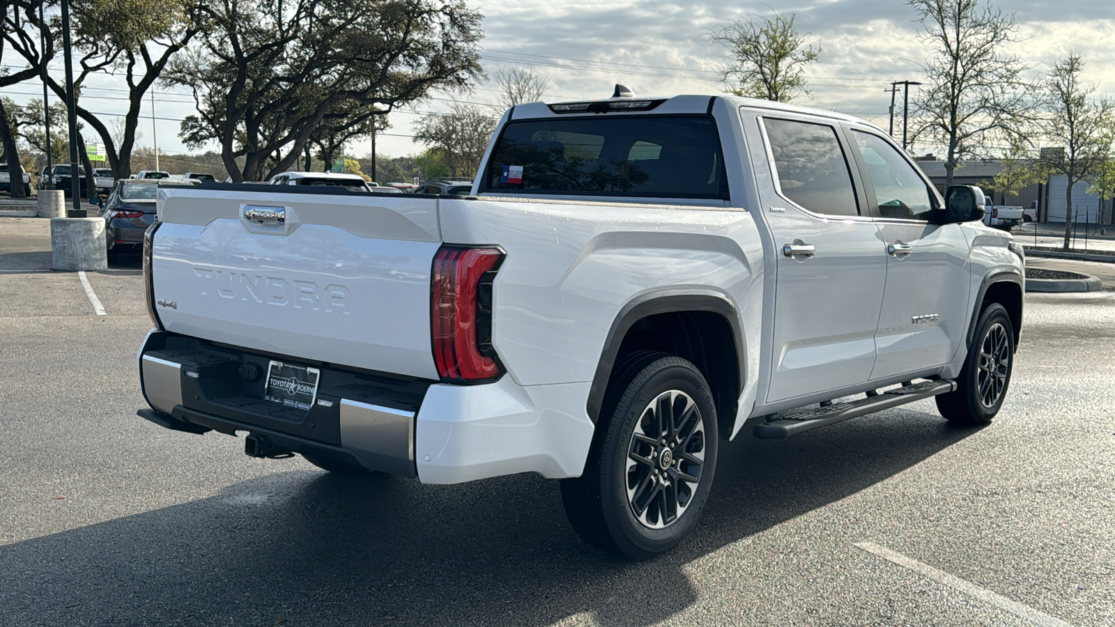 2024 Toyota Tundra Hybrid Limited 7