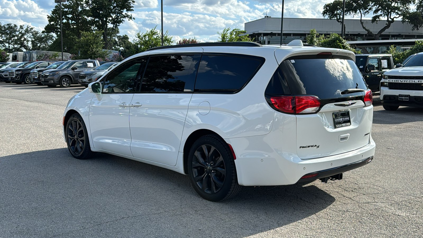 2018 Chrysler Pacifica Limited 5