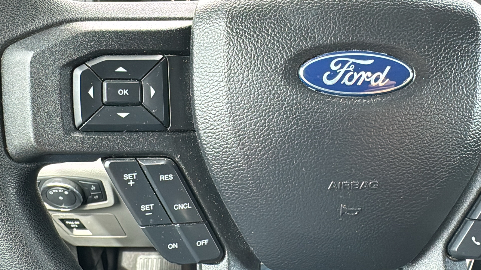 2020 Ford F-150 XLT 20