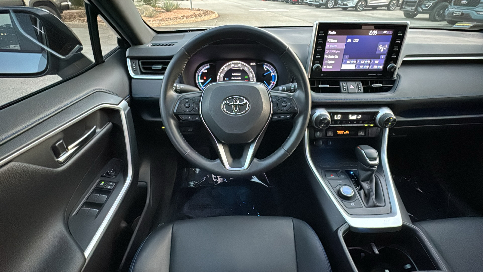 2022 Toyota RAV4 Hybrid XSE 19