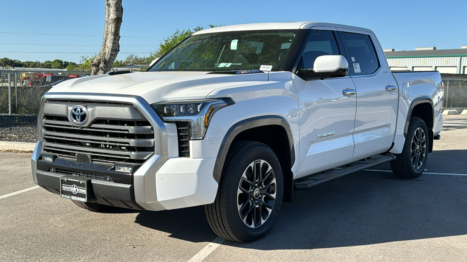 2024 Toyota Tundra Hybrid Limited 3