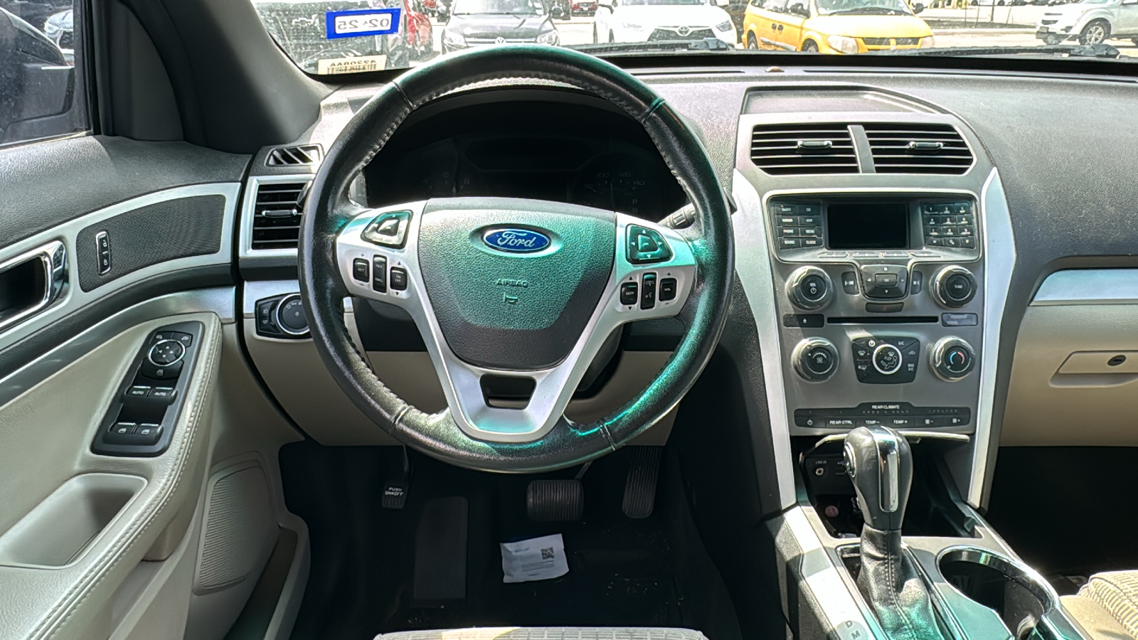 2014 Ford Explorer XLT 10
