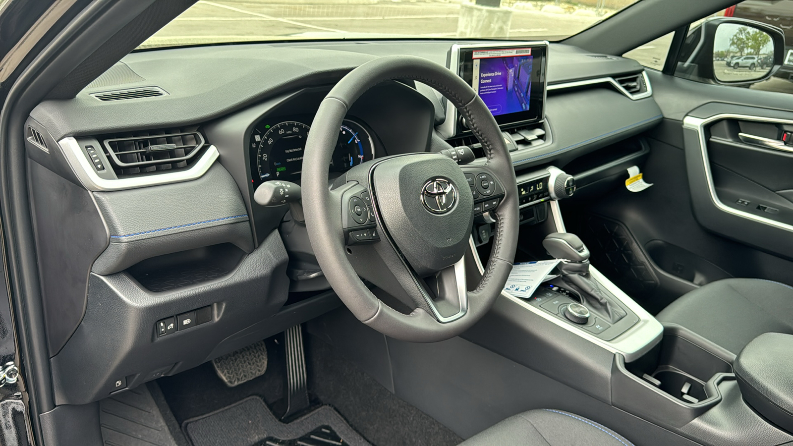 2024 Toyota RAV4 Hybrid SE 12