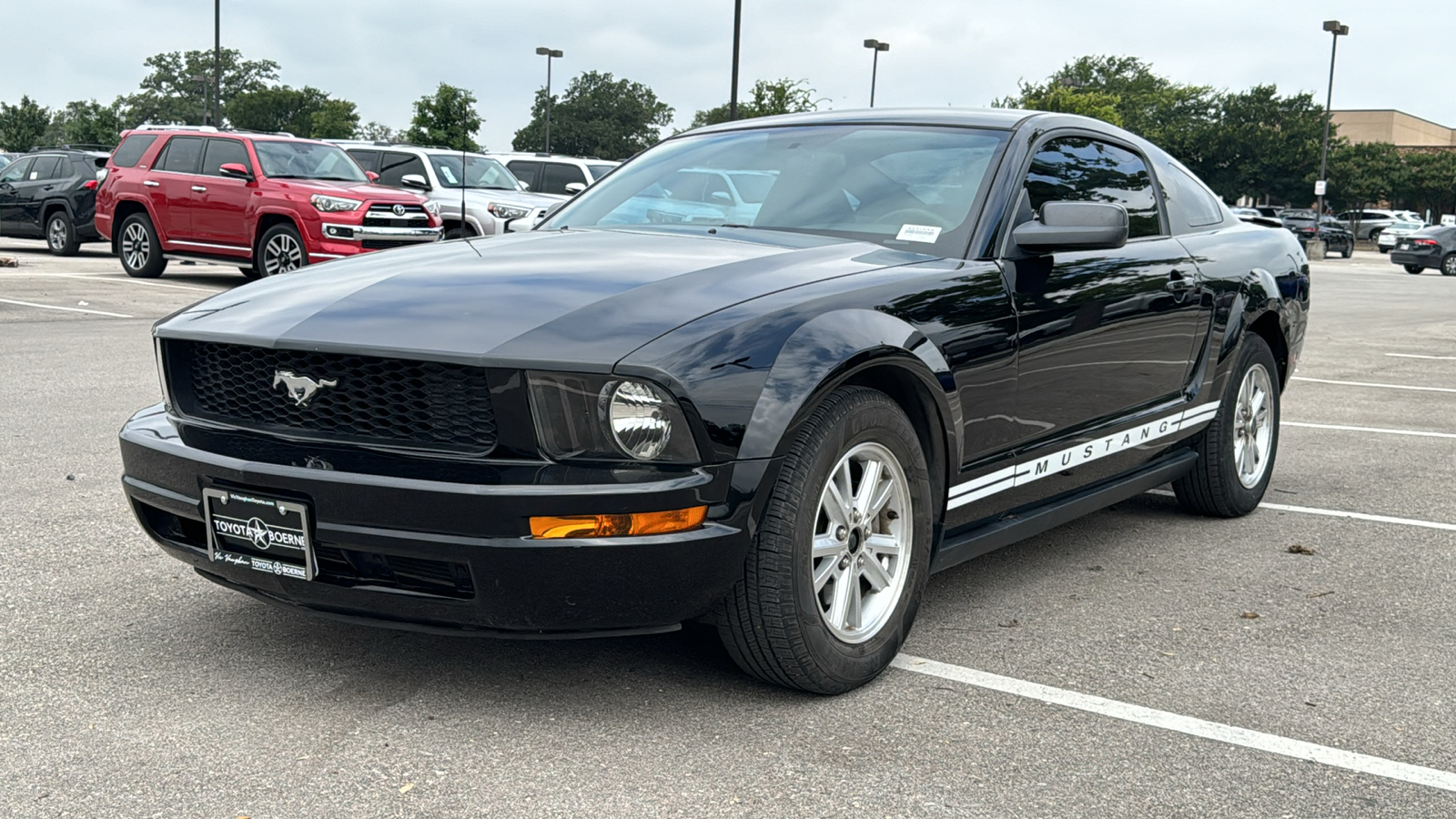 2008 Ford Mustang V6 Deluxe 4