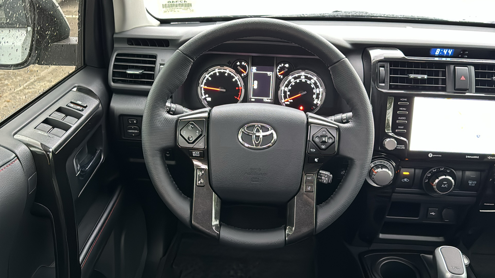 2024 Toyota 4Runner TRD Off-Road Premium 17