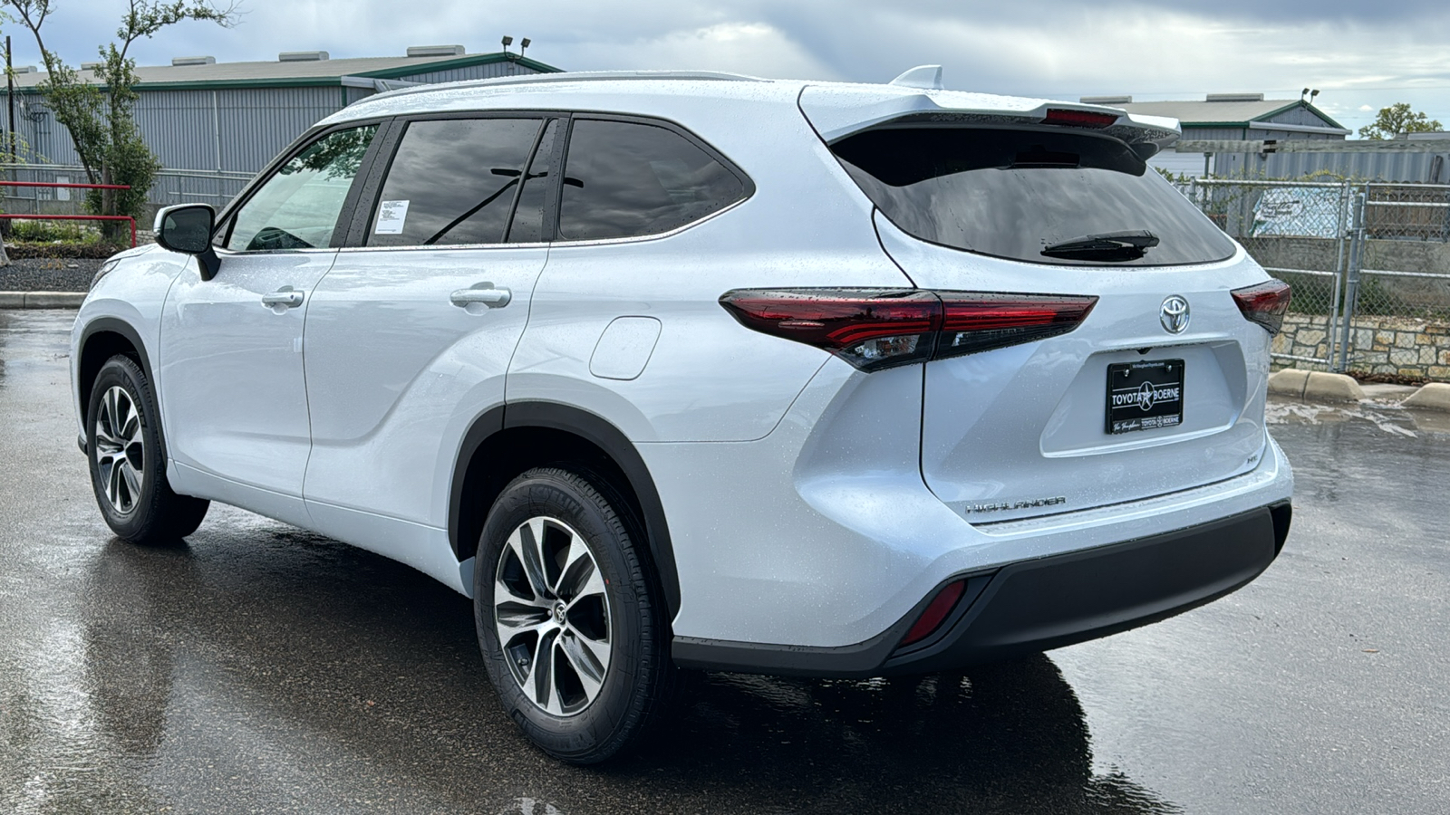 2024 Toyota Highlander XLE 5