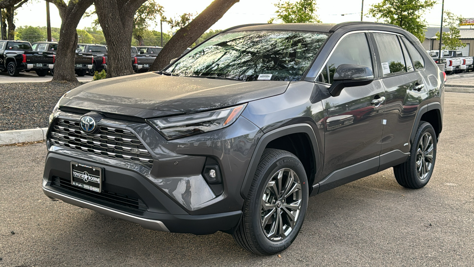 2024 Toyota RAV4 Hybrid Limited 3