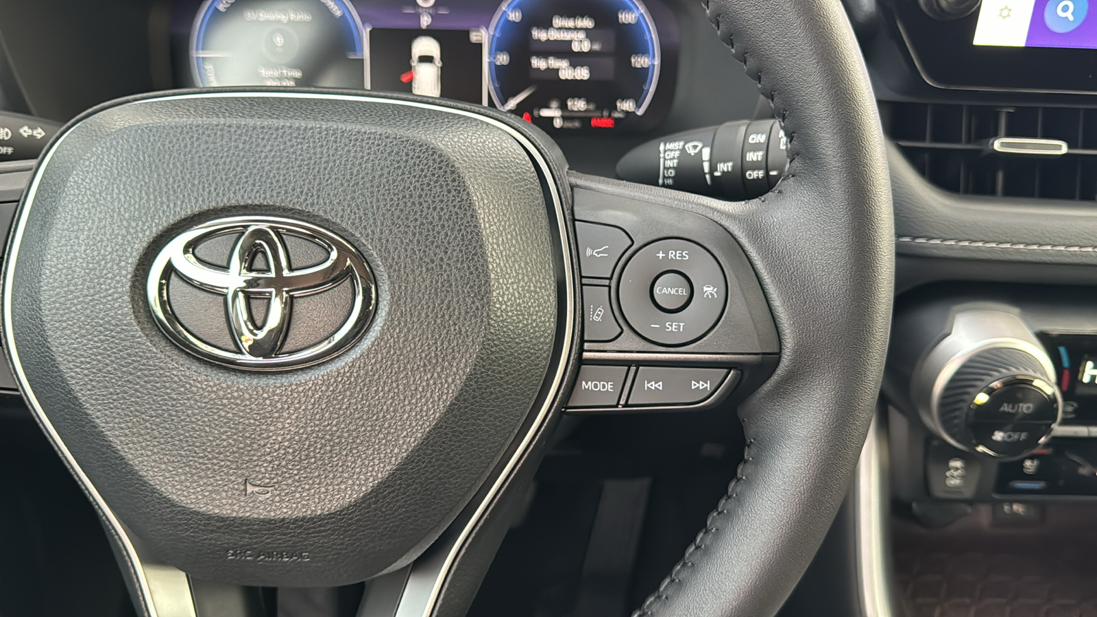 2024 Toyota RAV4 Hybrid Limited 20