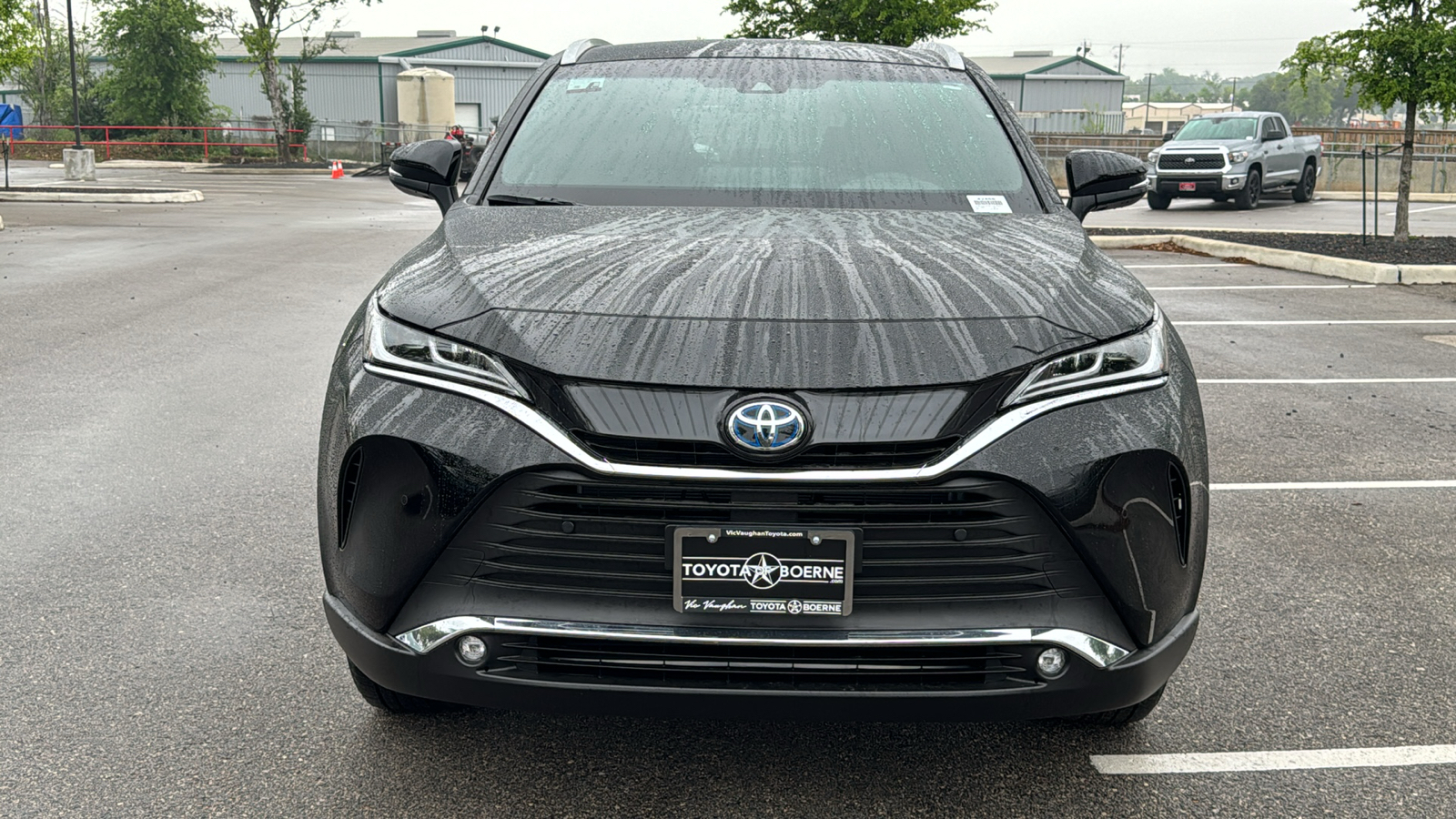 2024 Toyota Venza XLE 2