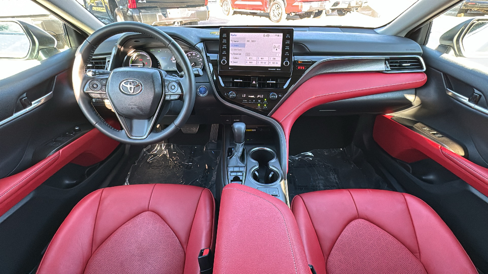 2023 Toyota Camry Hybrid XSE 18