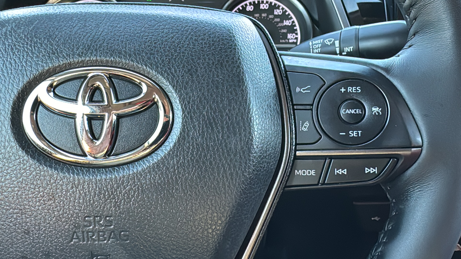 2023 Toyota Camry Hybrid XSE 21