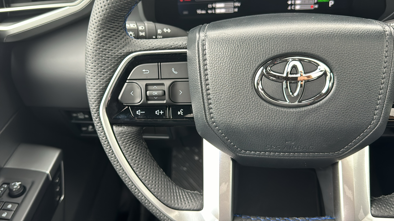 2024 Toyota Tundra Hybrid Platinum 19