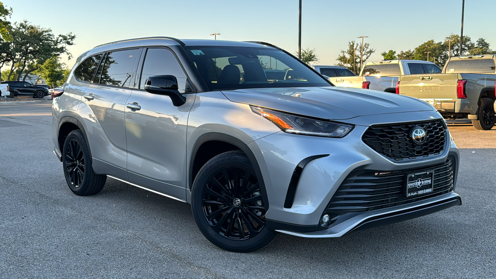 2024 Toyota Highlander XSE 25