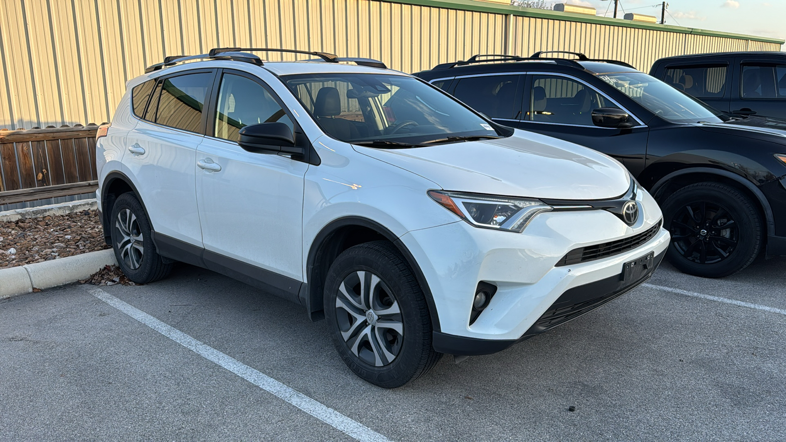 2017 Toyota RAV4 LE 11