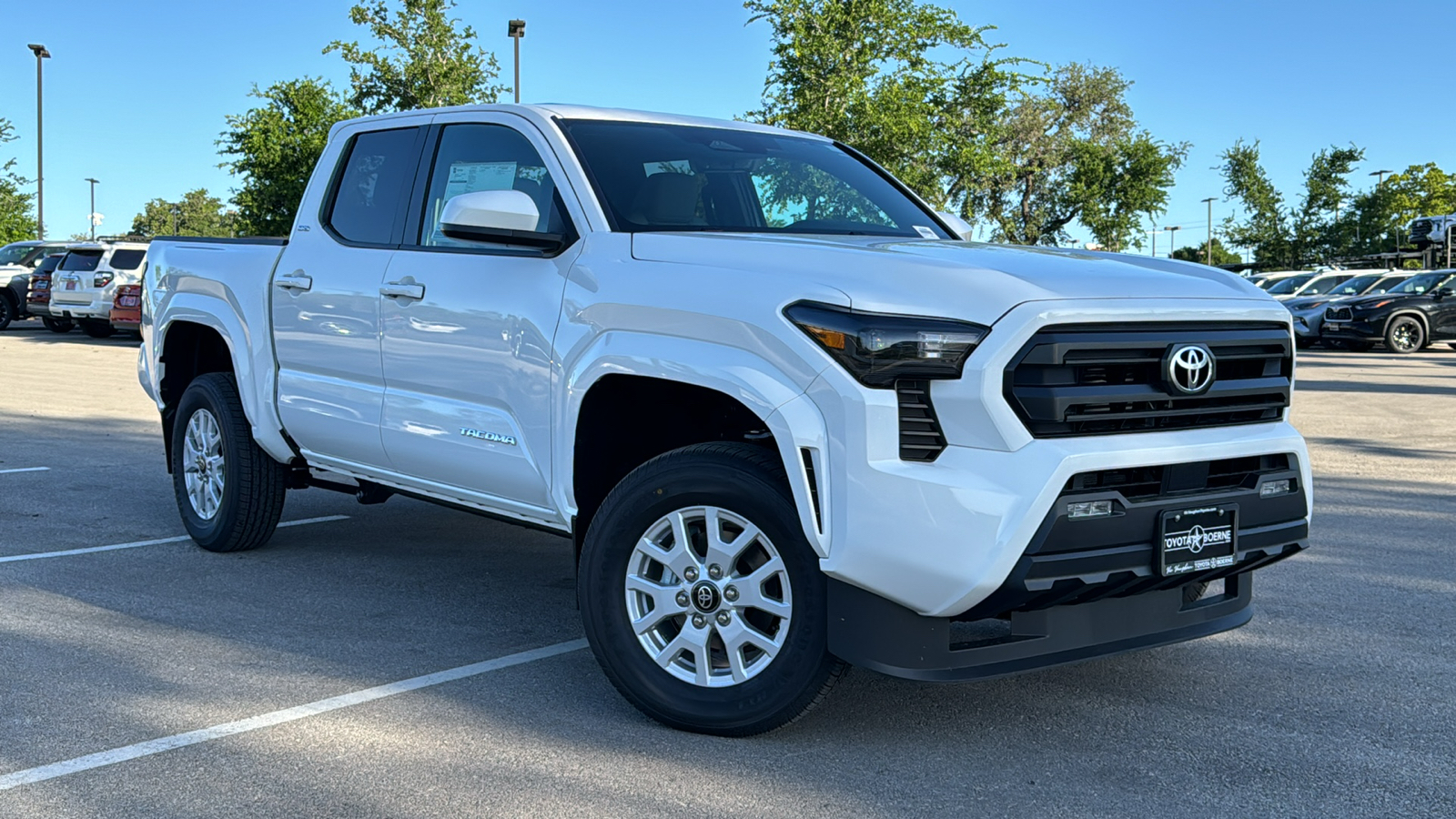 2024 Toyota Tacoma SR5 24