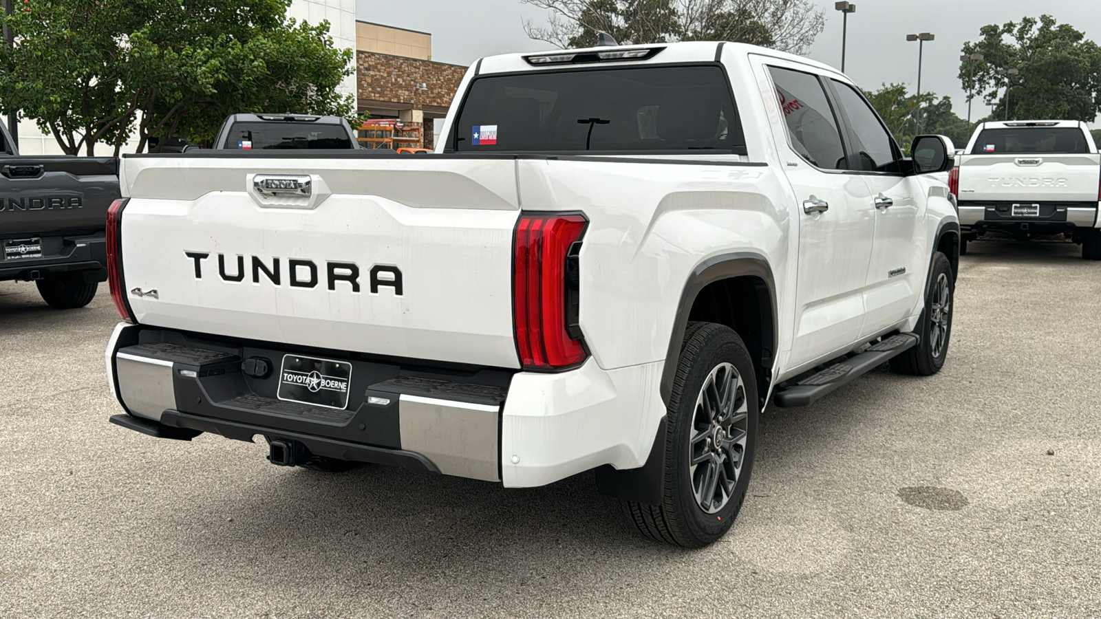 2024 Toyota Tundra Hybrid Limited 7