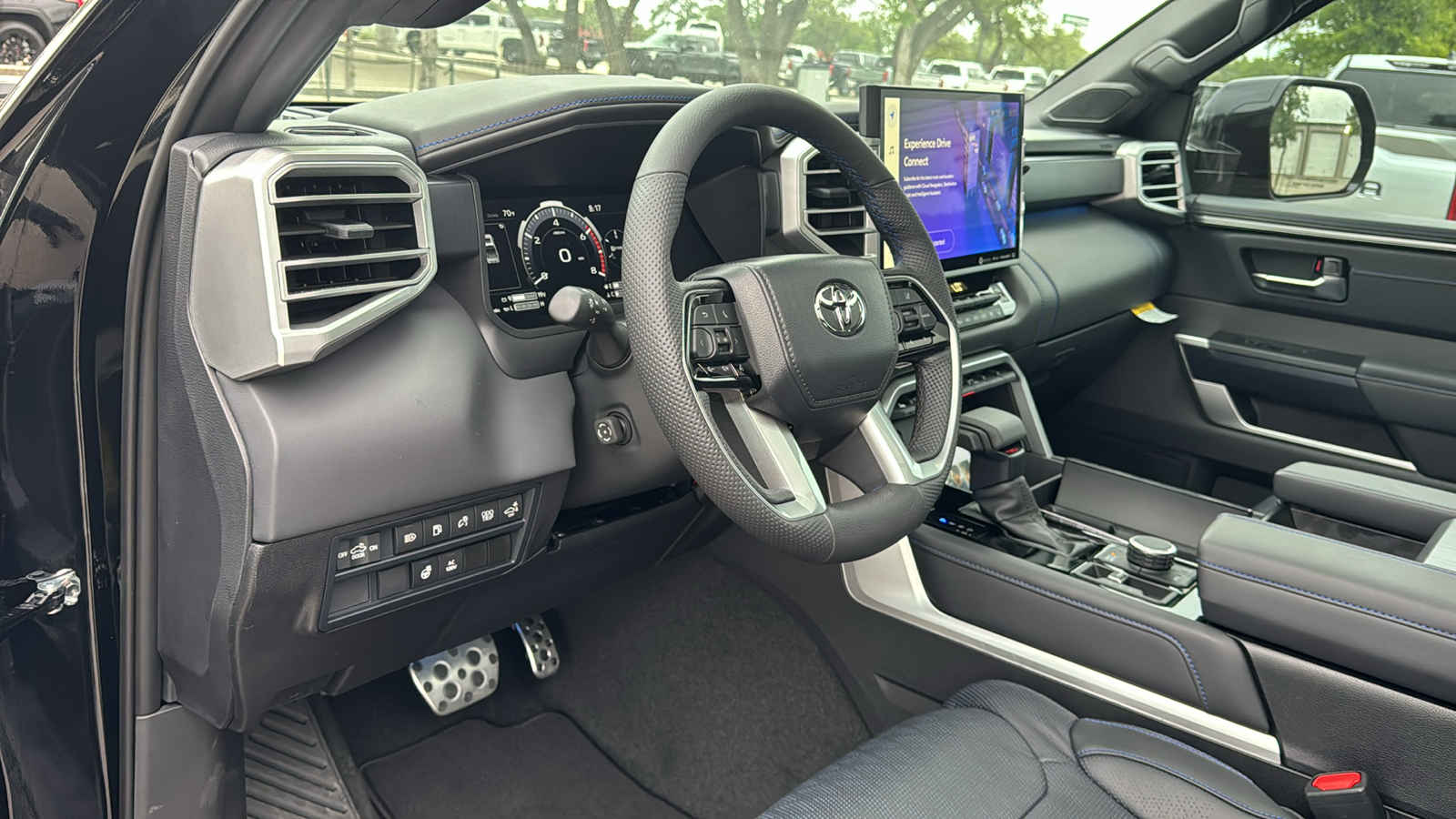 2024 Toyota Tundra Hybrid Limited 12