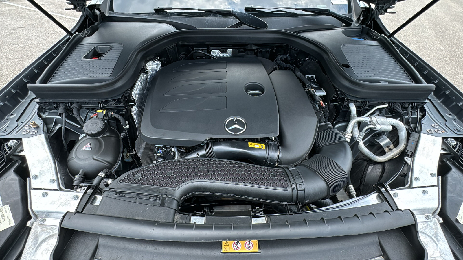 2022 Mercedes-Benz GLC GLC 300 39