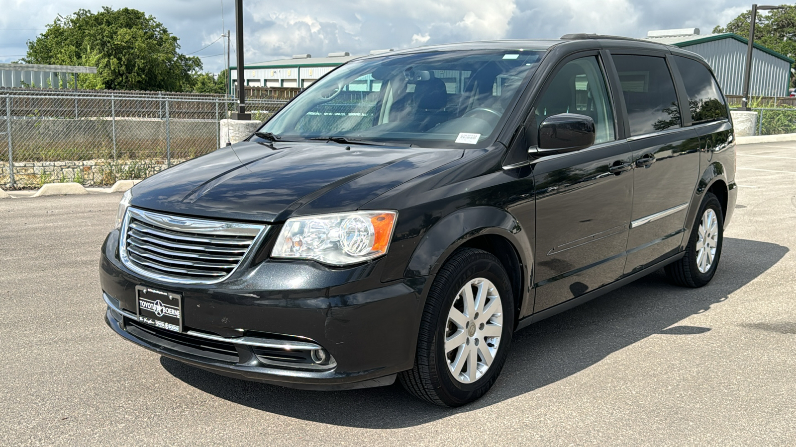 2015 Chrysler Town & Country Touring 3