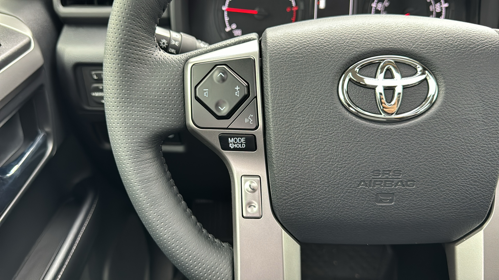 2024 Toyota 4Runner SR5 Premium 19