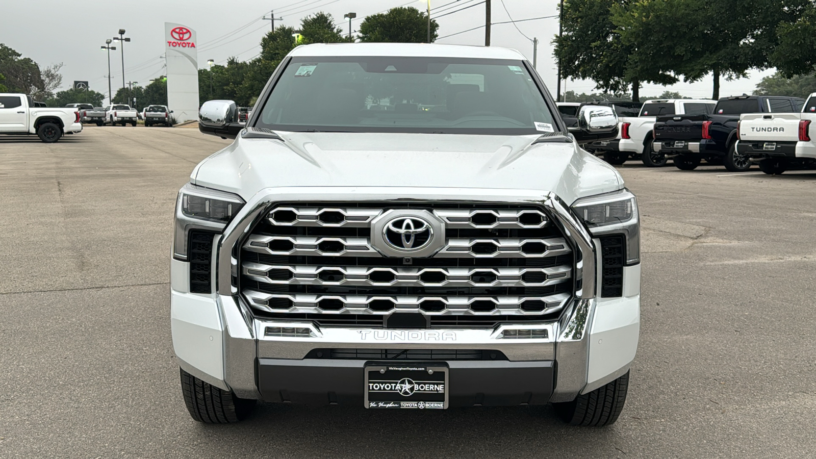 2024 Toyota Tundra Hybrid 1794 Edition 2