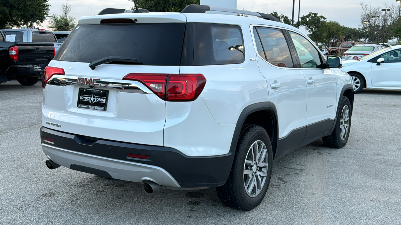 2017 GMC Acadia SLE-2 8