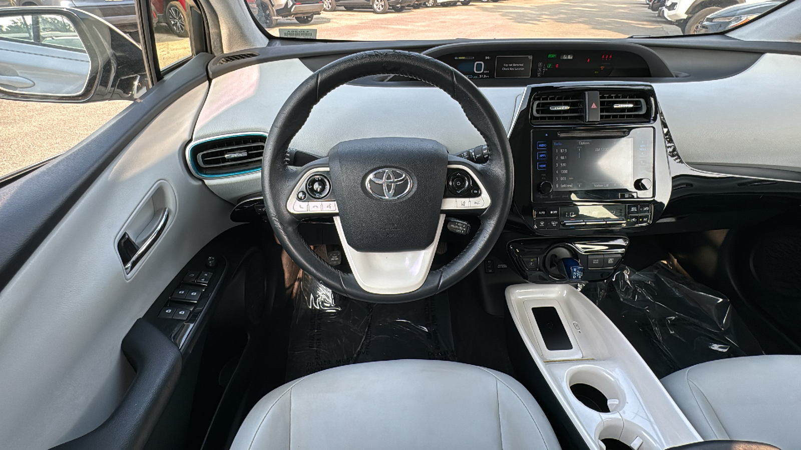 2017 Toyota Prius Four 20