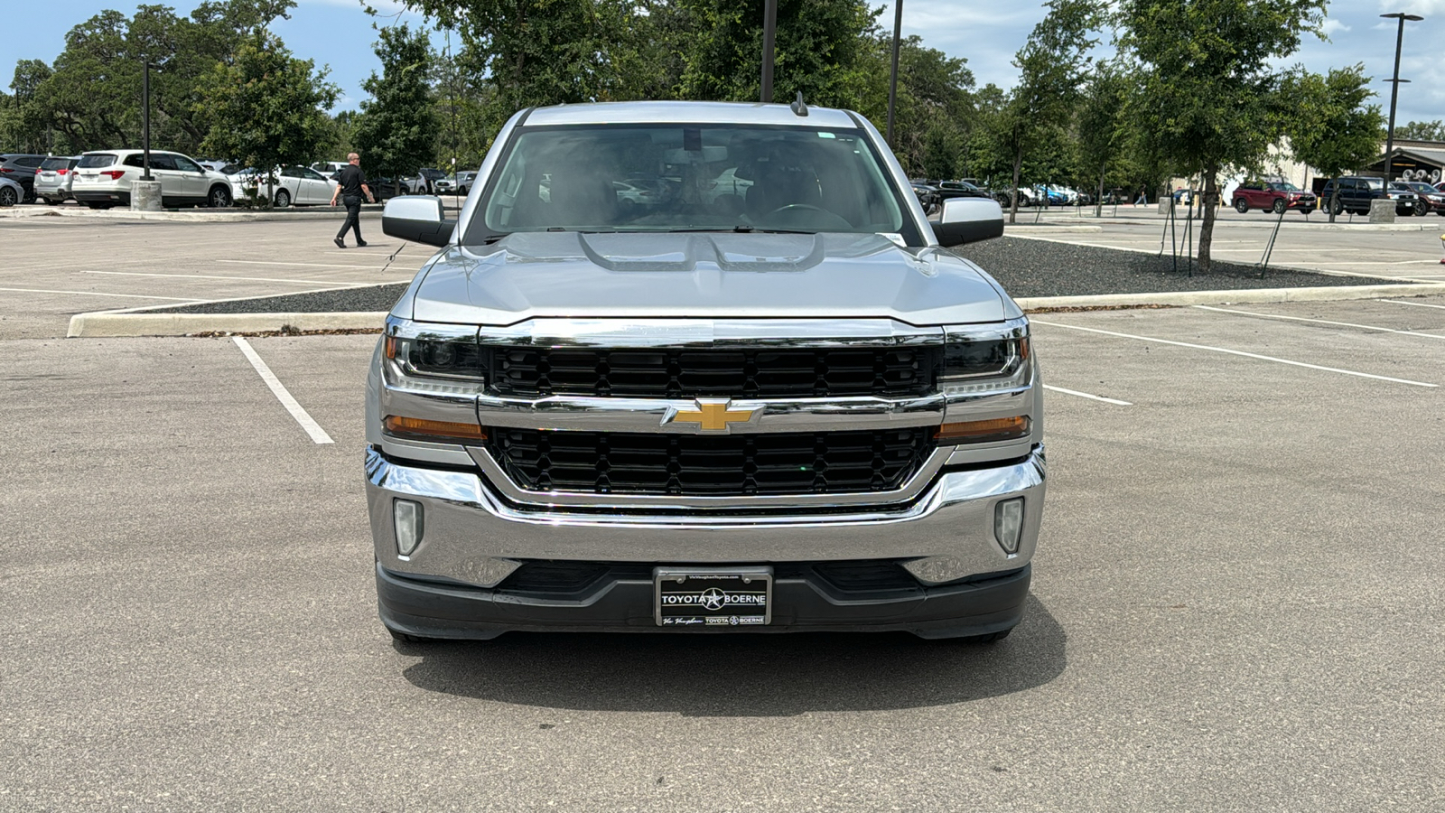 2017 Chevrolet Silverado 1500 LT 2