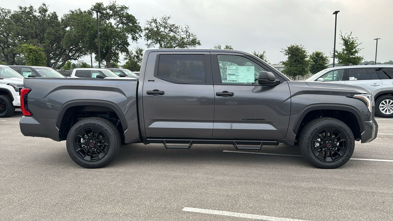 2024 Toyota Tundra SR5 8