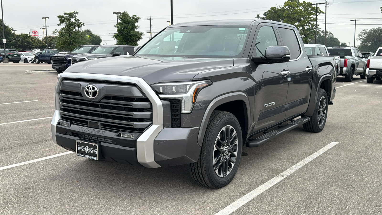 2024 Toyota Tundra Limited 3