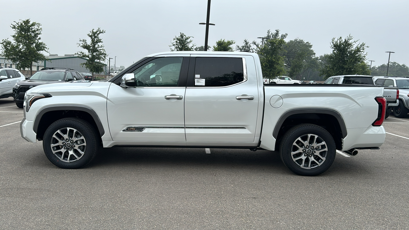 2024 Toyota Tundra Hybrid 1794 Edition 4