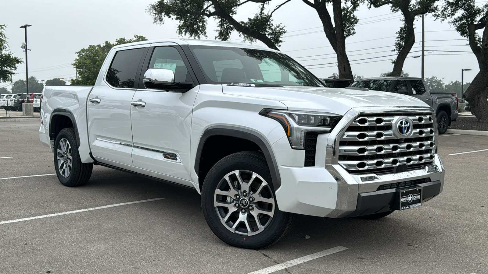 2024 Toyota Tundra Hybrid 1794 Edition 24