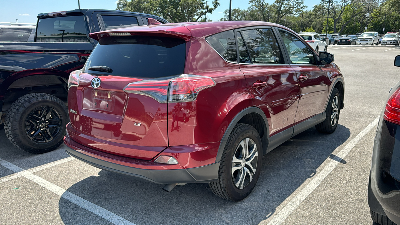 2018 Toyota RAV4 LE 6