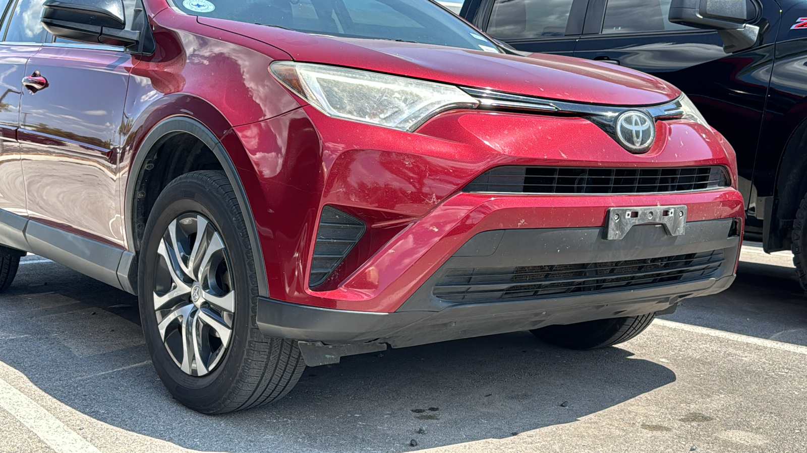 2018 Toyota RAV4 LE 9