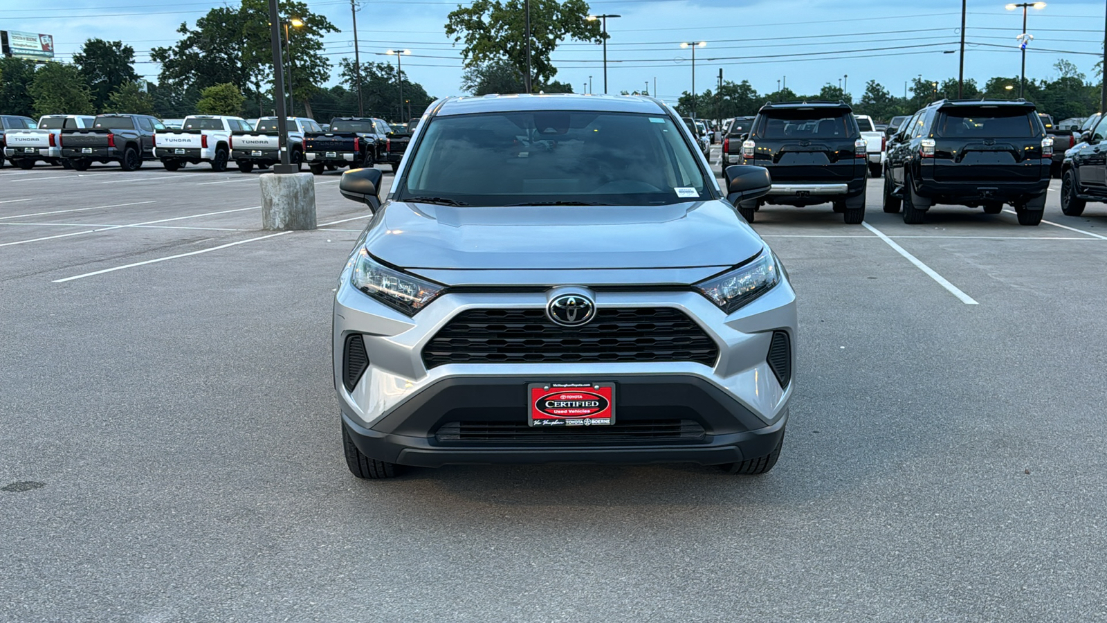 2022 Toyota RAV4 LE 2