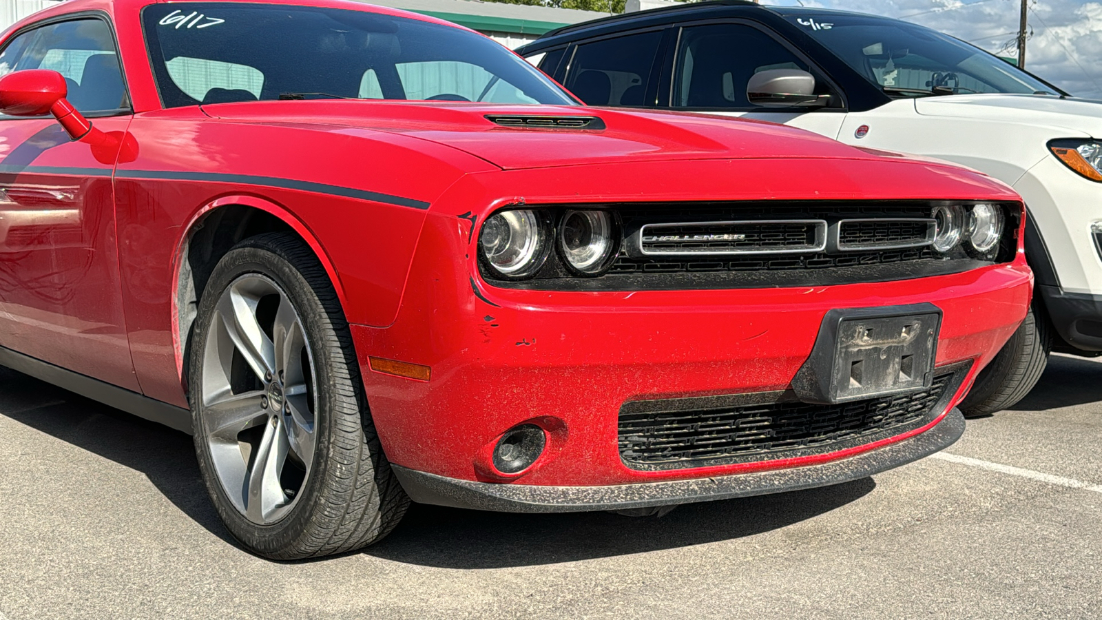 2015 Dodge Challenger SXT 9