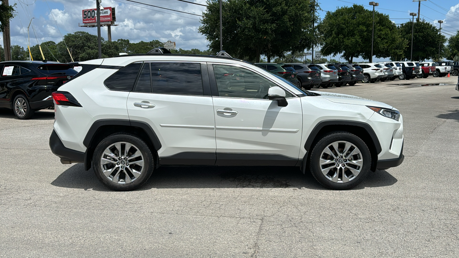 2019 Toyota RAV4 Limited 8