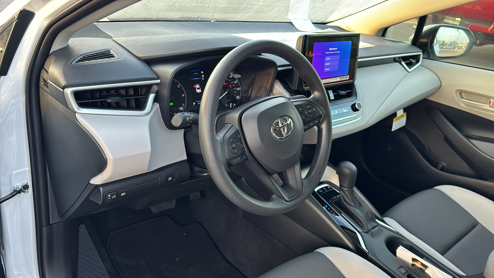 2024 Toyota Corolla Hybrid LE 12