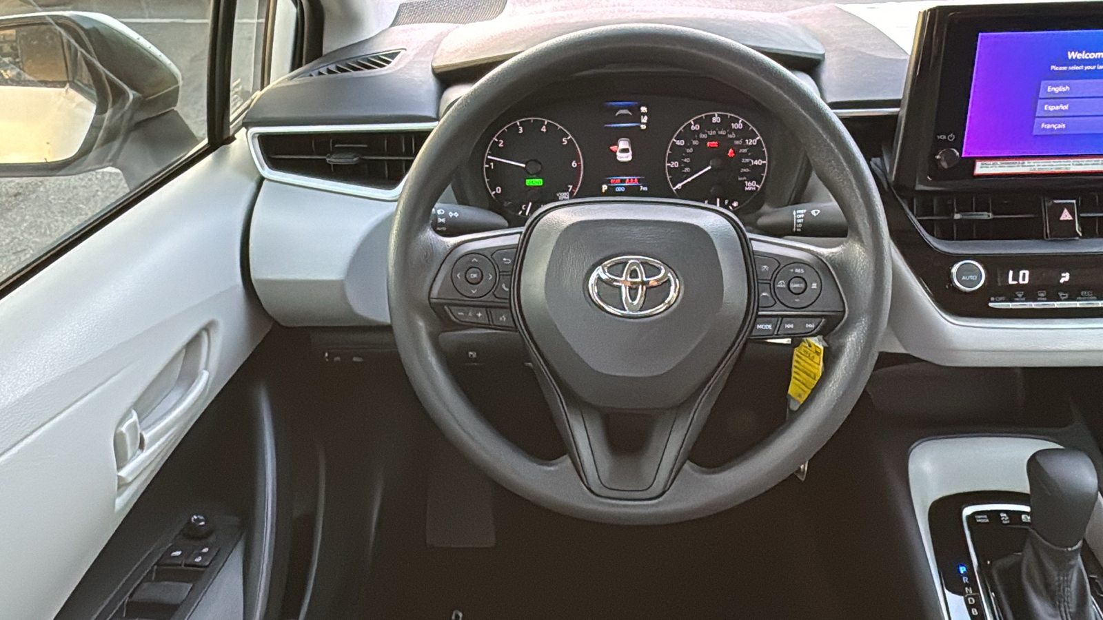 2024 Toyota Corolla Hybrid LE 17