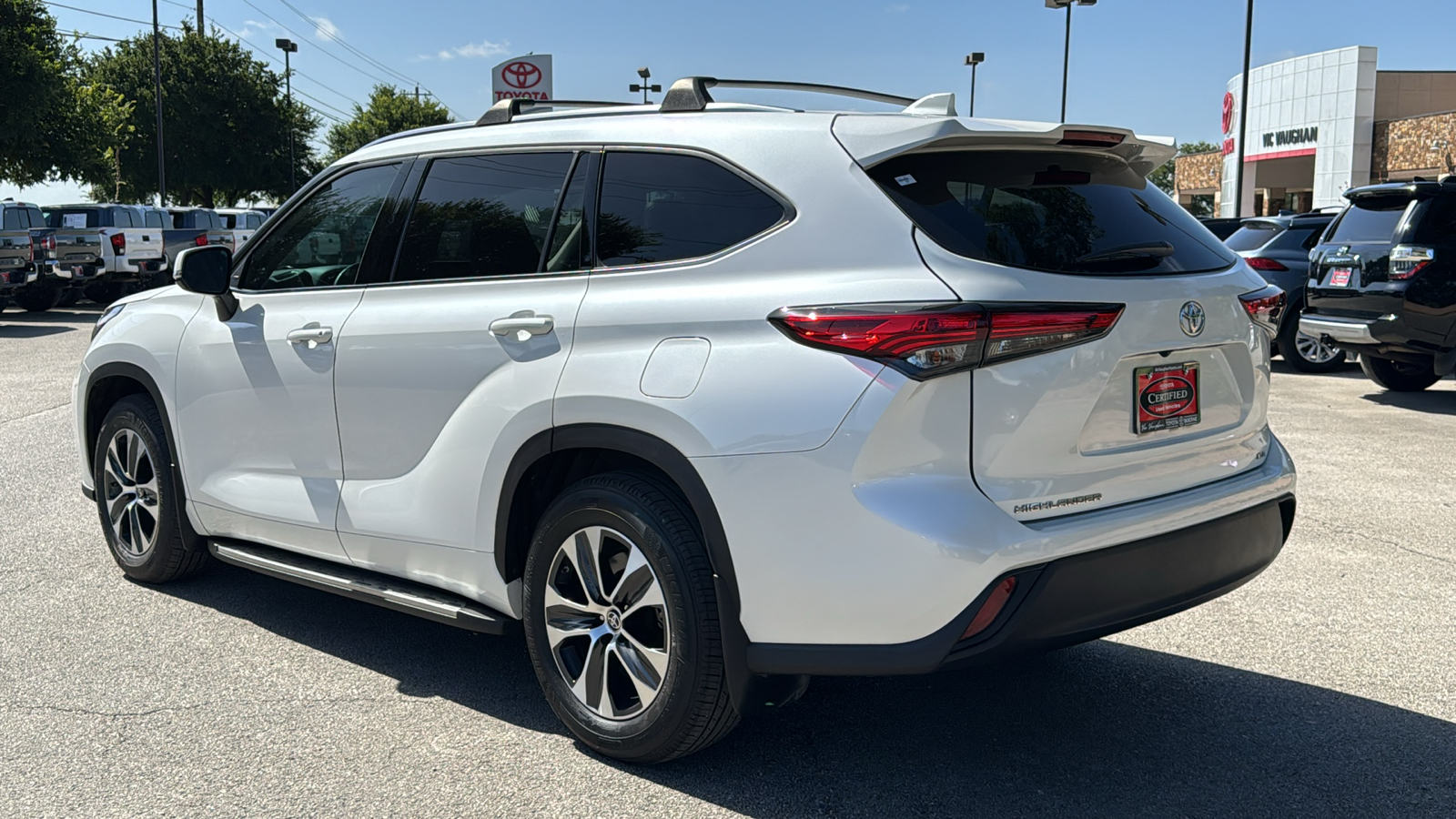 2021 Toyota Highlander XLE 5