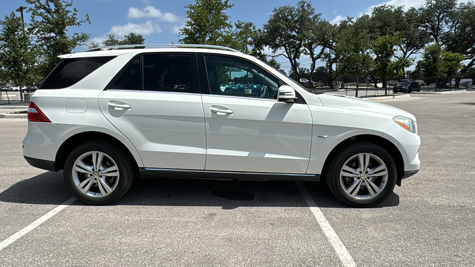 2012 Mercedes-Benz M-Class ML 350 8