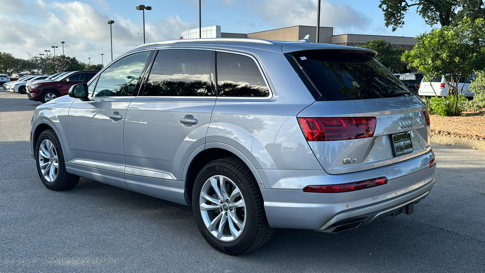 2019 Audi Q7 55 Premium 5