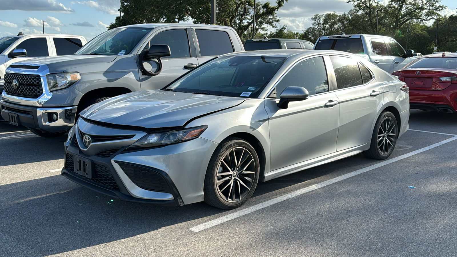 2021 Toyota Camry SE 3