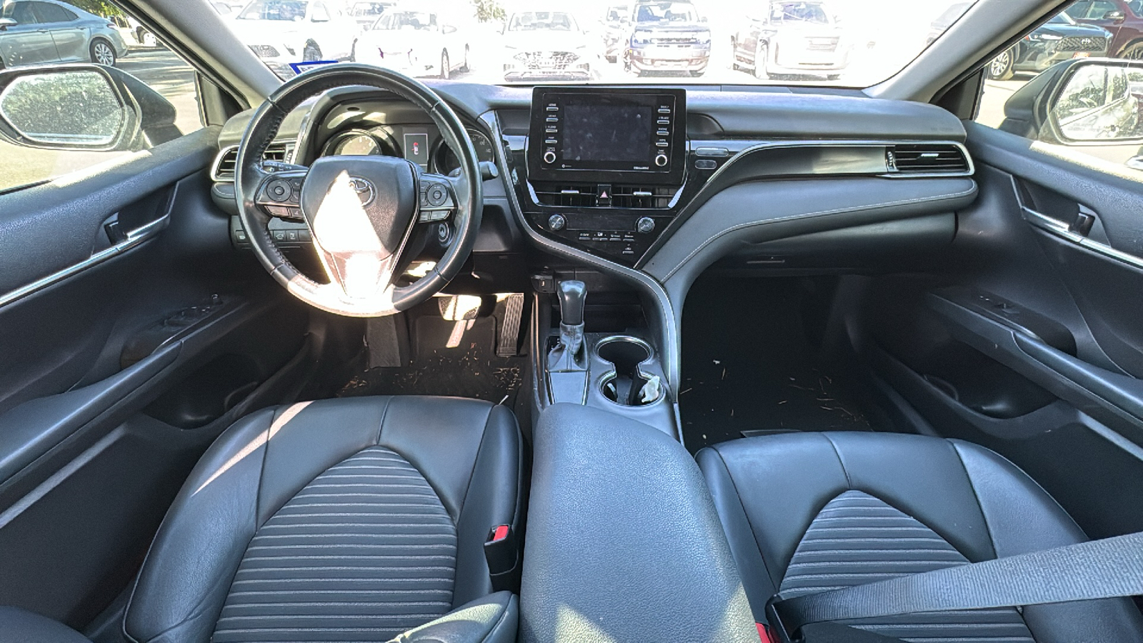 2021 Toyota Camry SE 9
