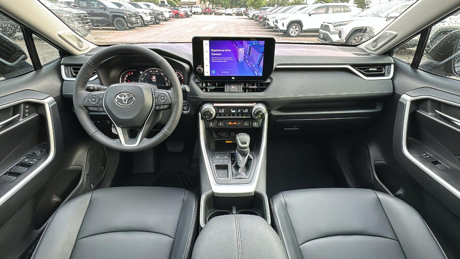 2024 Toyota RAV4 XLE Premium 16