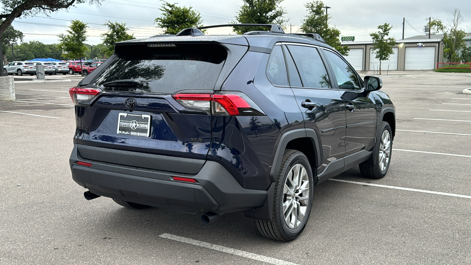 2024 Toyota RAV4 XLE Premium 7