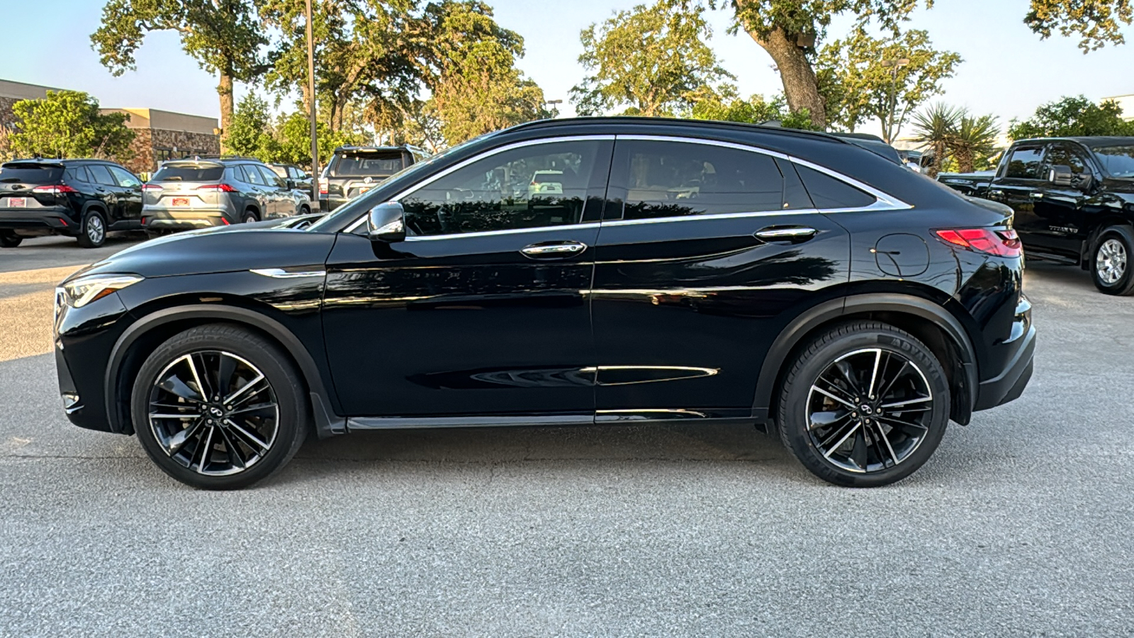 2022 INFINITI QX55 ESSENTIAL 4